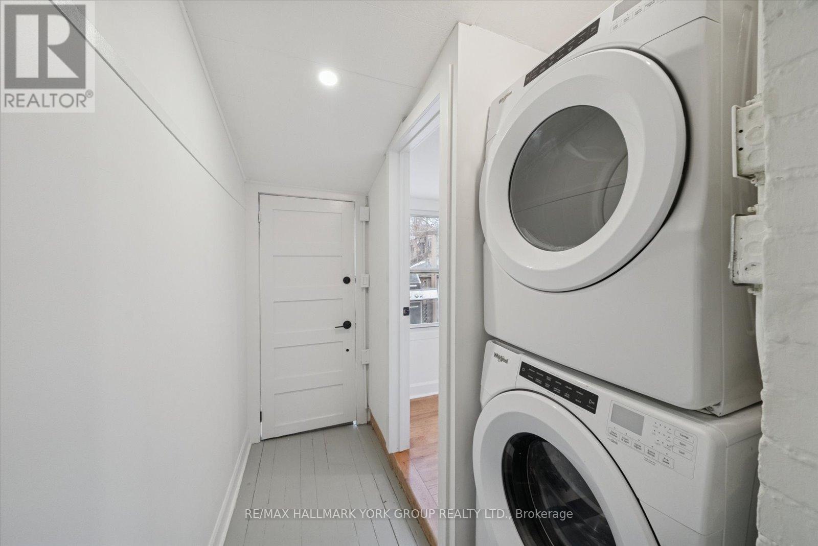 1578a Queen Street E, Toronto, Ontario  M4L 1G1 - Photo 22 - E12604972