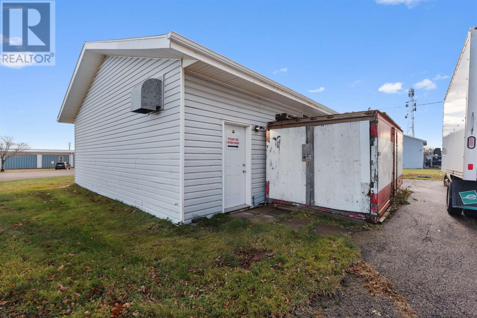 102 Industrial Crescent, Summerside, Prince Edward Island  C1N 0V8 - Photo 17 - 202529113