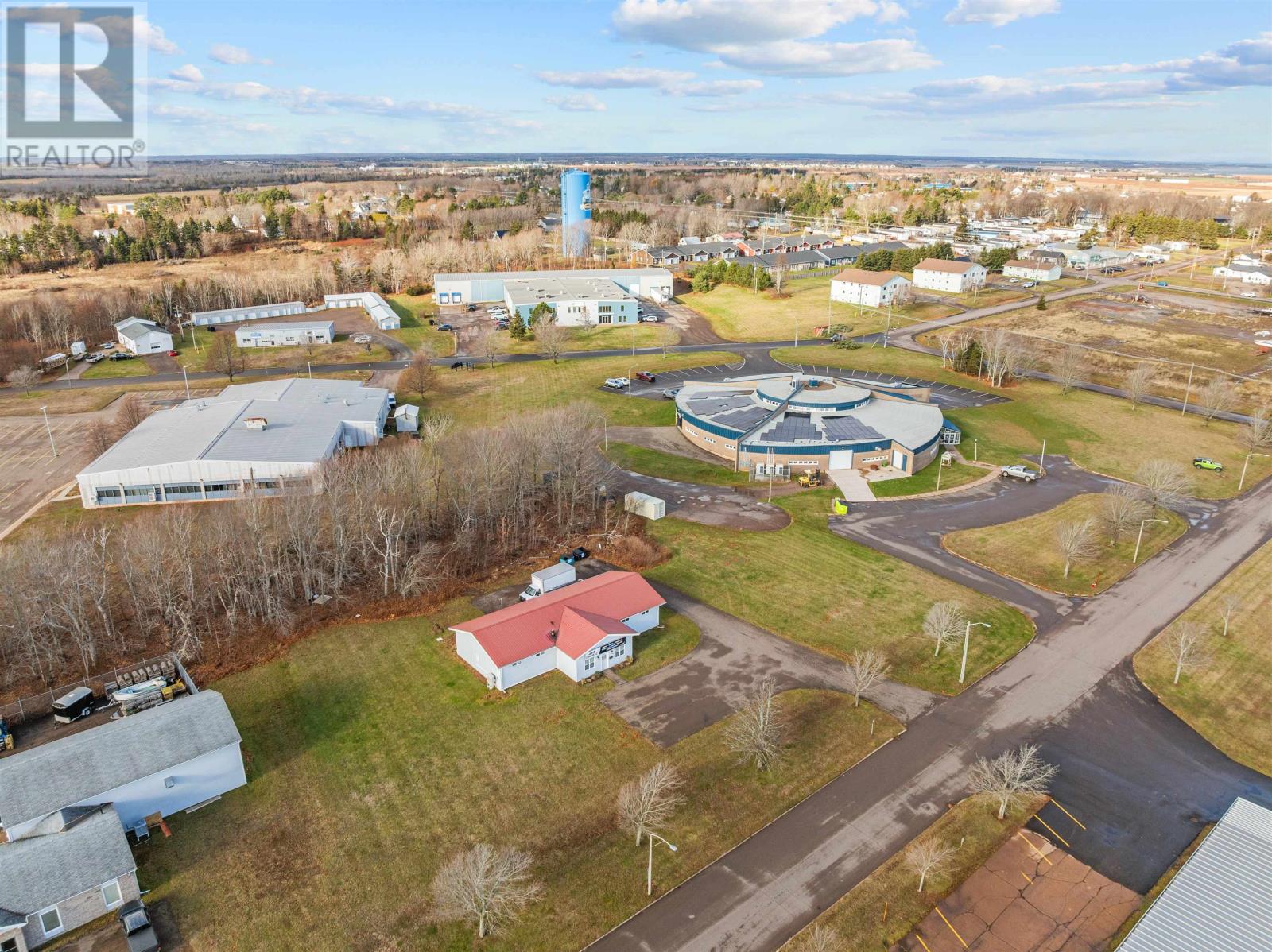 102 Industrial Crescent, Summerside, Prince Edward Island  C1N 0V8 - Photo 4 - 202529113