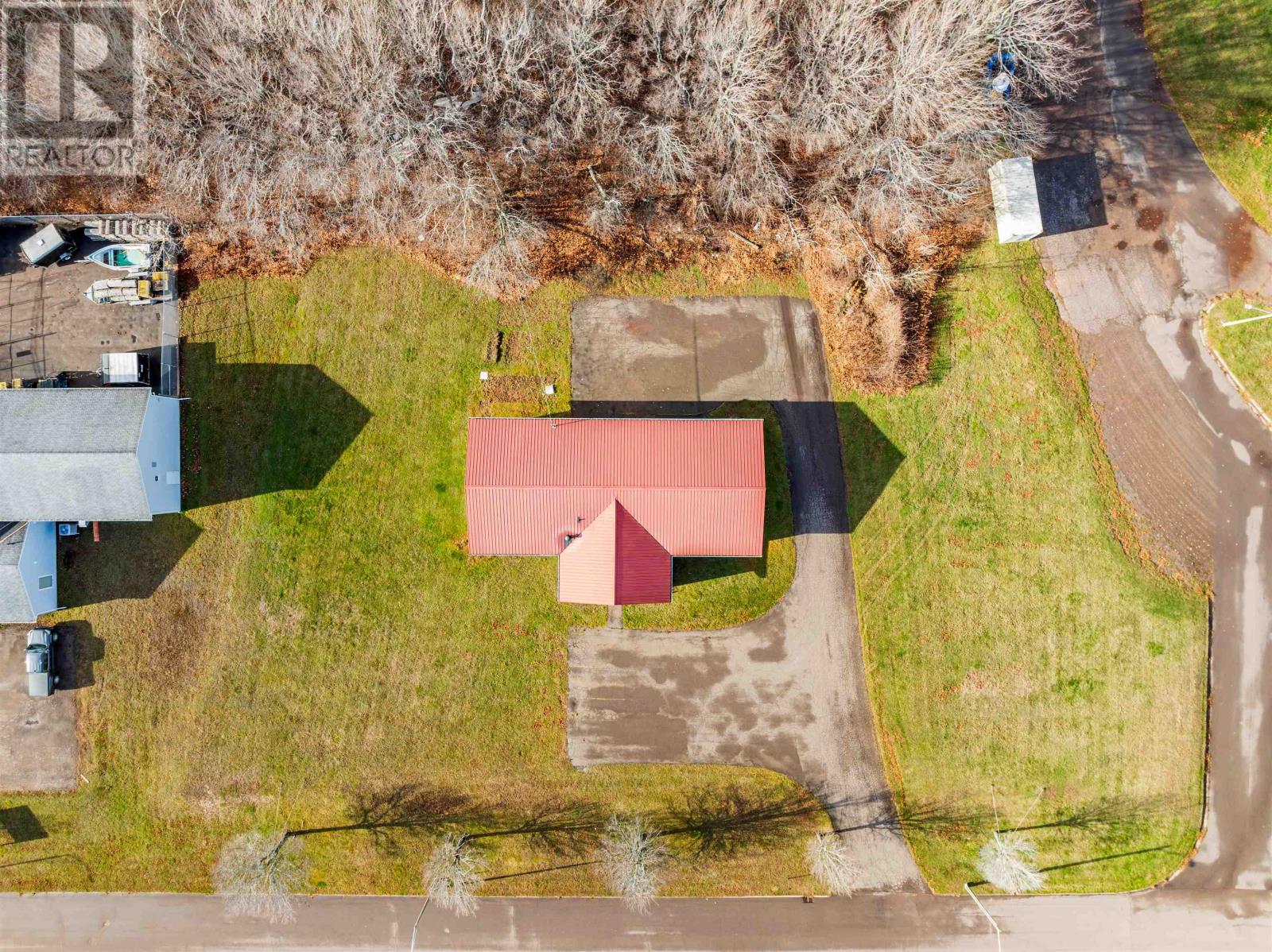 102 Industrial Crescent, Summerside, Prince Edward Island  C1N 0V8 - Photo 8 - 202529113