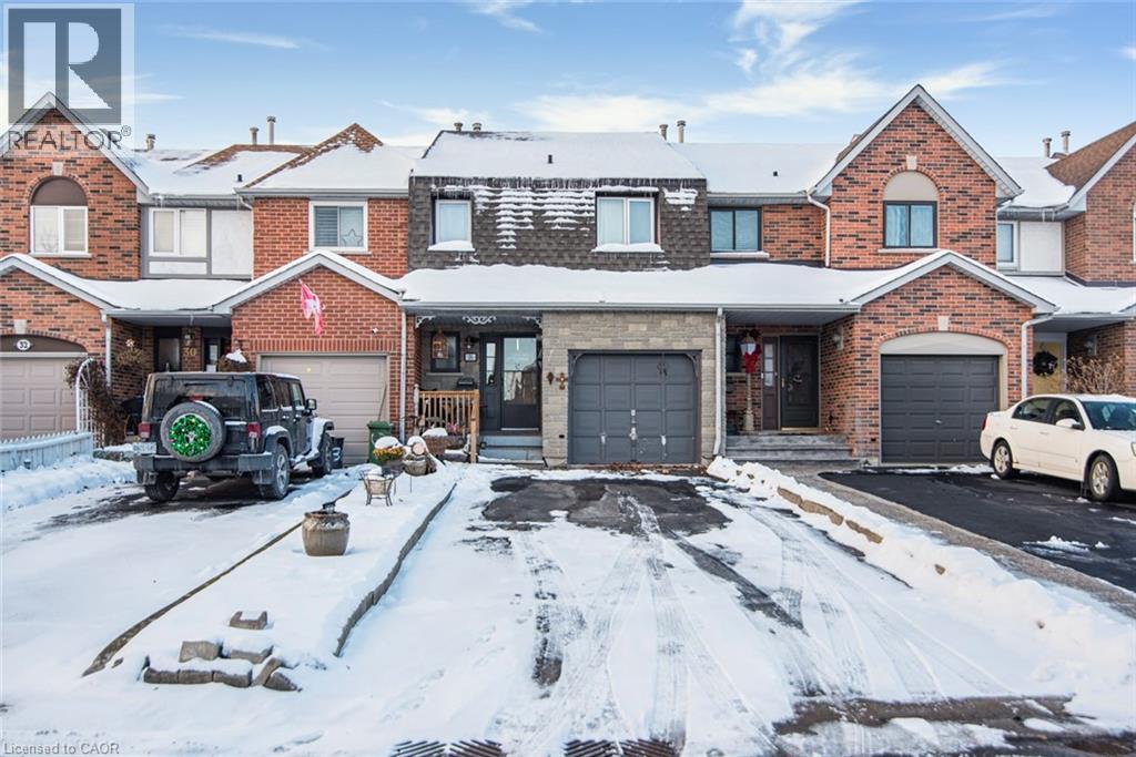 28 PERTHSHIRE Court, Hamilton, Ontario