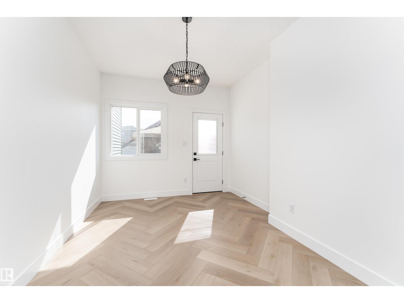 3127 Magpie Wy Nw, Edmonton, Alberta  T5S 0V3 - Photo 10 - E4467509