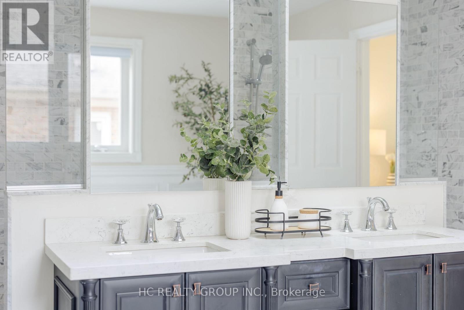 2151 Rodick Road, Markham, Ontario  L6C 1S8 - Photo 28 - N12604930