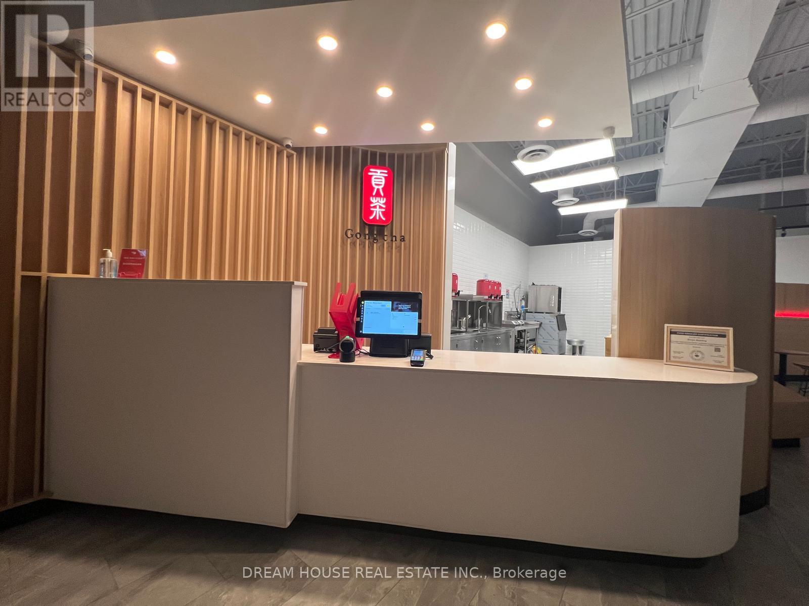 1a - 1 Market Lane, Wasaga Beach, Ontario  L9Z 0B6 - Photo 2 - S12604914