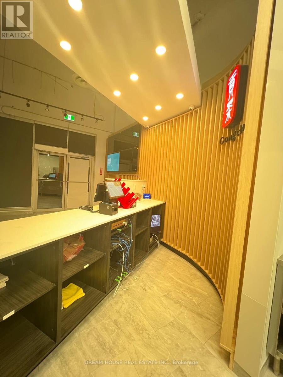 1a - 1 Market Lane, Wasaga Beach, Ontario  L9Z 0B6 - Photo 4 - S12604914