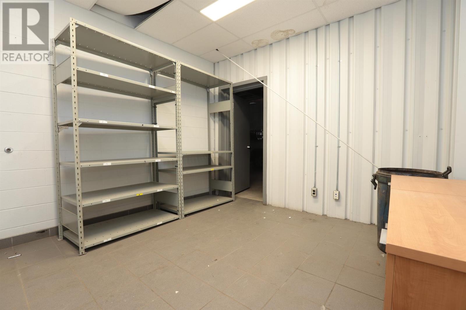 605 Third Lin E, Sault Ste. Marie, Ontario  P6A 6J8 - Photo 35 - SM252188