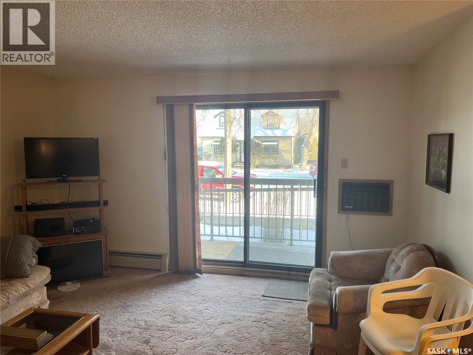 102 115 8th Street Ne, Weyburn, Saskatchewan  S4H 1E1 - Photo 10 - SK025174