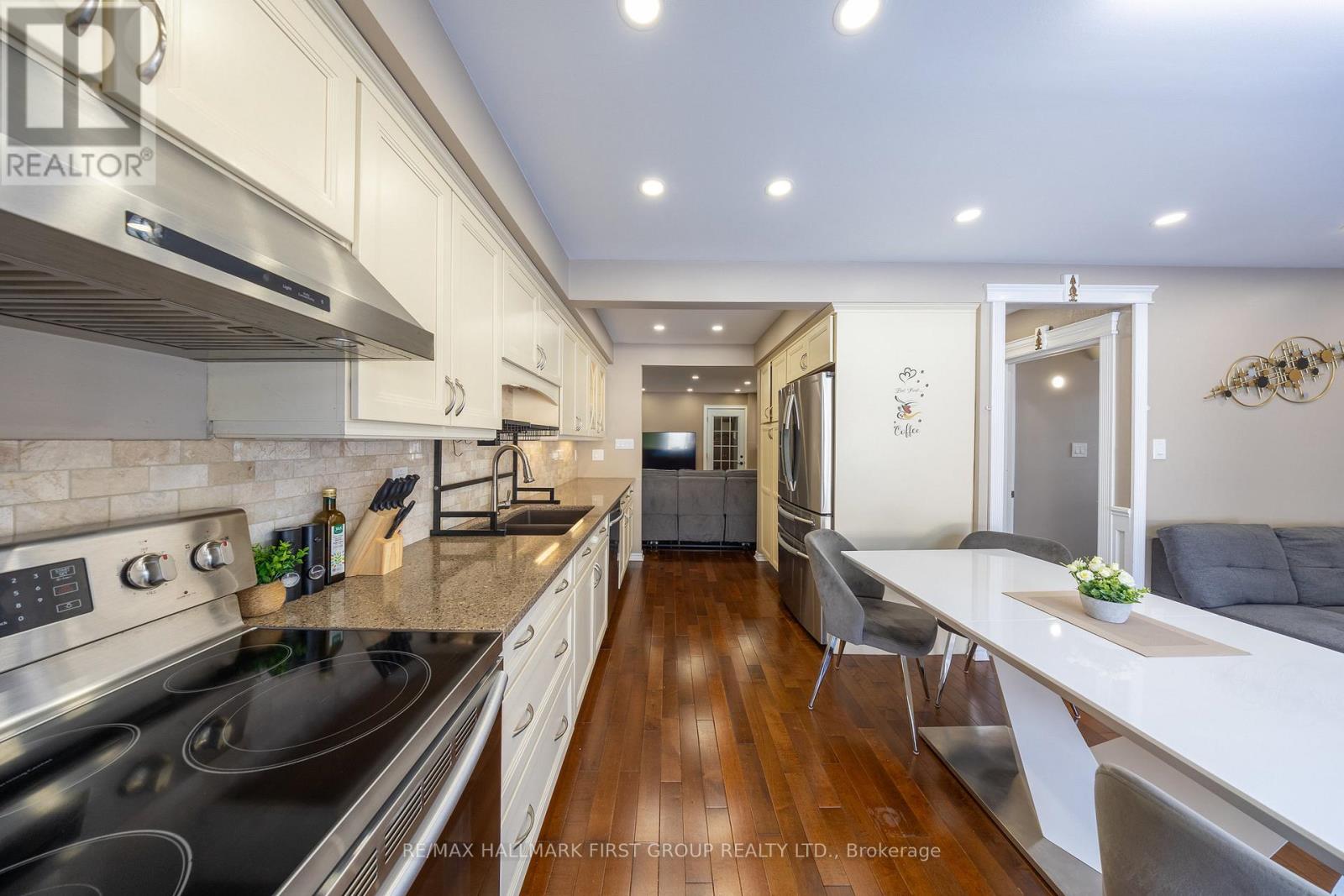 50 Goskin Court, Toronto, Ontario  M1B 1J3 - Photo 13 - E12603516