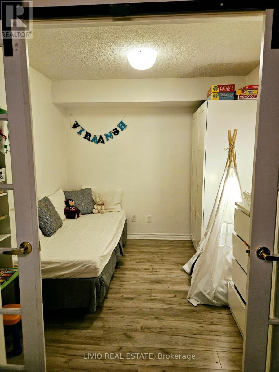 509 - 4080 Living Arts Drive, Mississauga, Ontario  L5B 4M8 - Photo 11 - W12600706