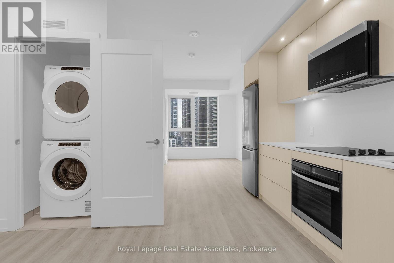 805 - 60 Central Park Roadway, Toronto, Ontario M9A 3K1 - Photo 18 - W12604960