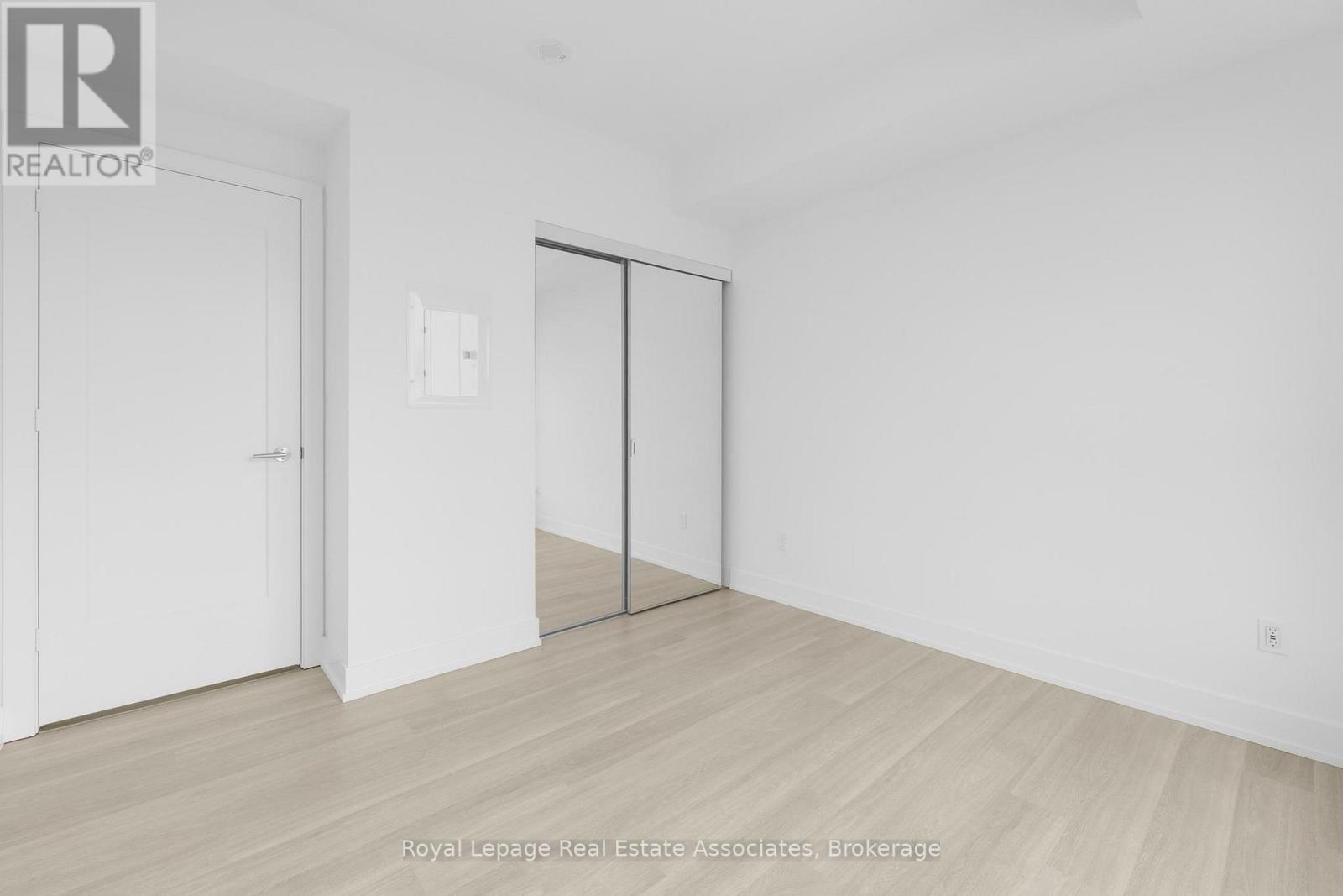 1012 - 60 Central Park Roadway, Toronto, Ontario  M9A 3K1 - Photo 15 - W12604966