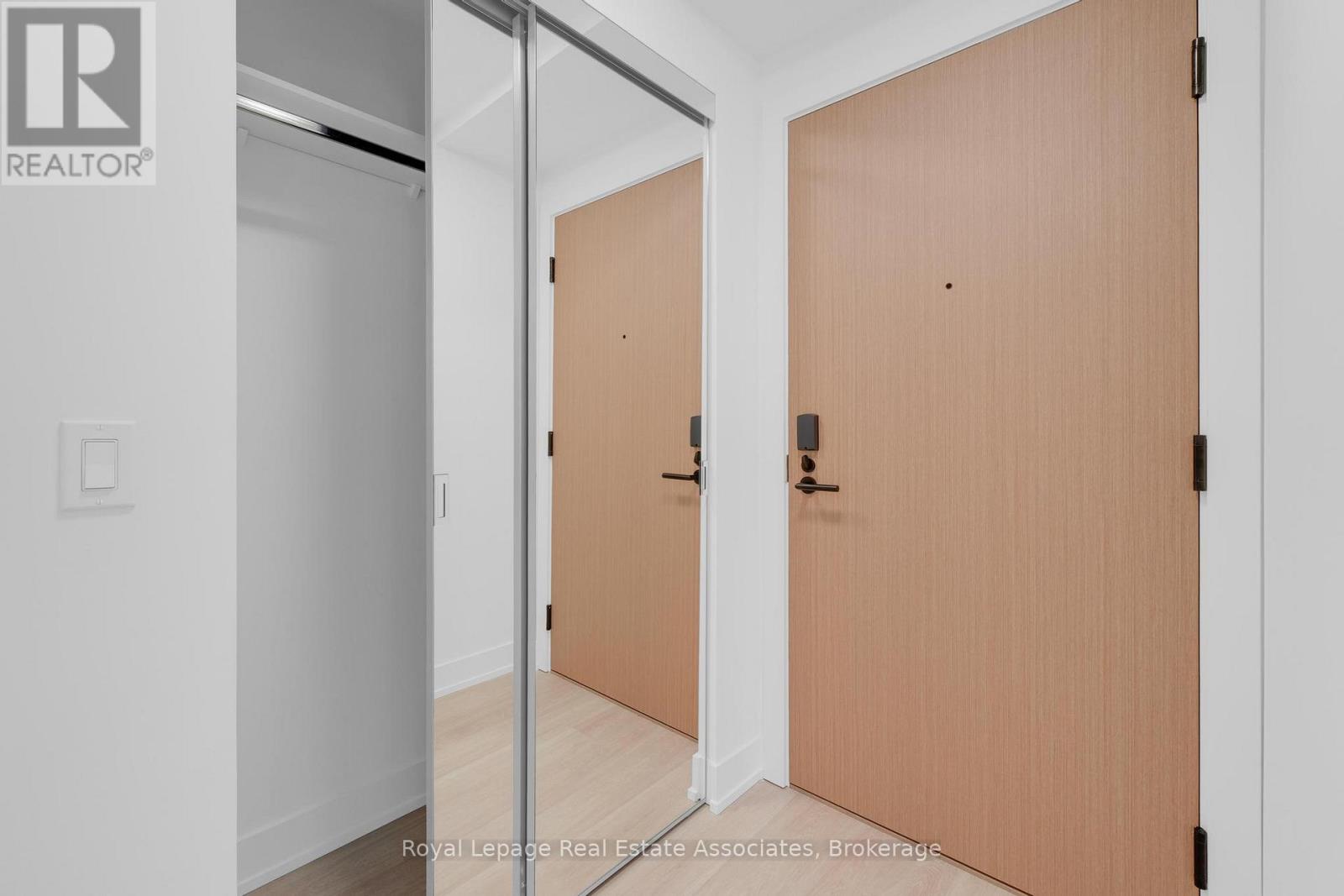 1012 - 60 Central Park Roadway, Toronto, Ontario  M9A 3K1 - Photo 19 - W12604966