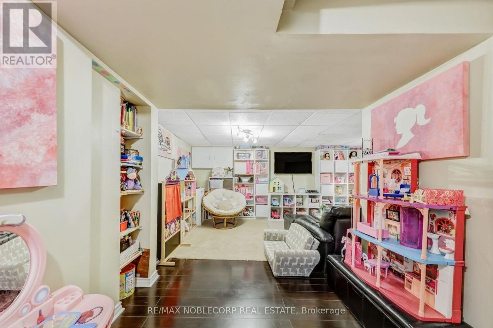 30 Mayberry Court, Brampton, Ontario  L6S 5B2 - Photo 22 - W12605022