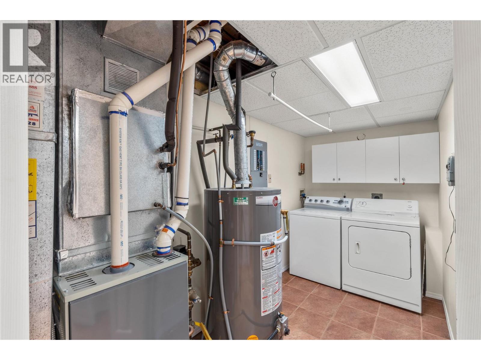 1869 Mckinley Court, Kamloops, British Columbia  V2E 2L9 - Photo 33 - 10370696