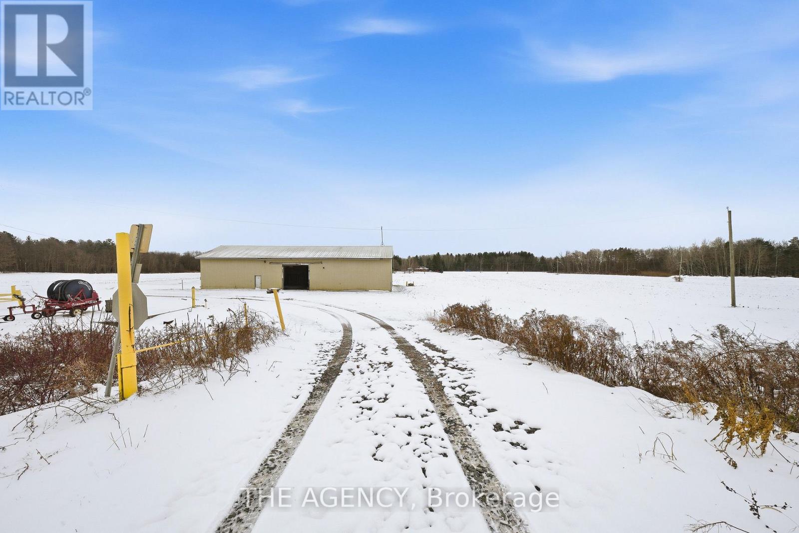 686455 Highway 2, Blandford-Blenheim, Ontario  N0J 1V0 - Photo 9 - X12604724