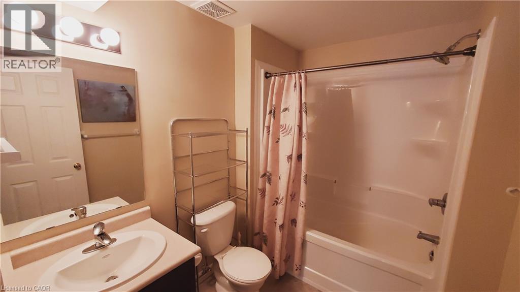 10 Foxglove Crescent Unit# 47, Kitchener, Ontario  N2E 0E1 - Photo 10 - 40792573