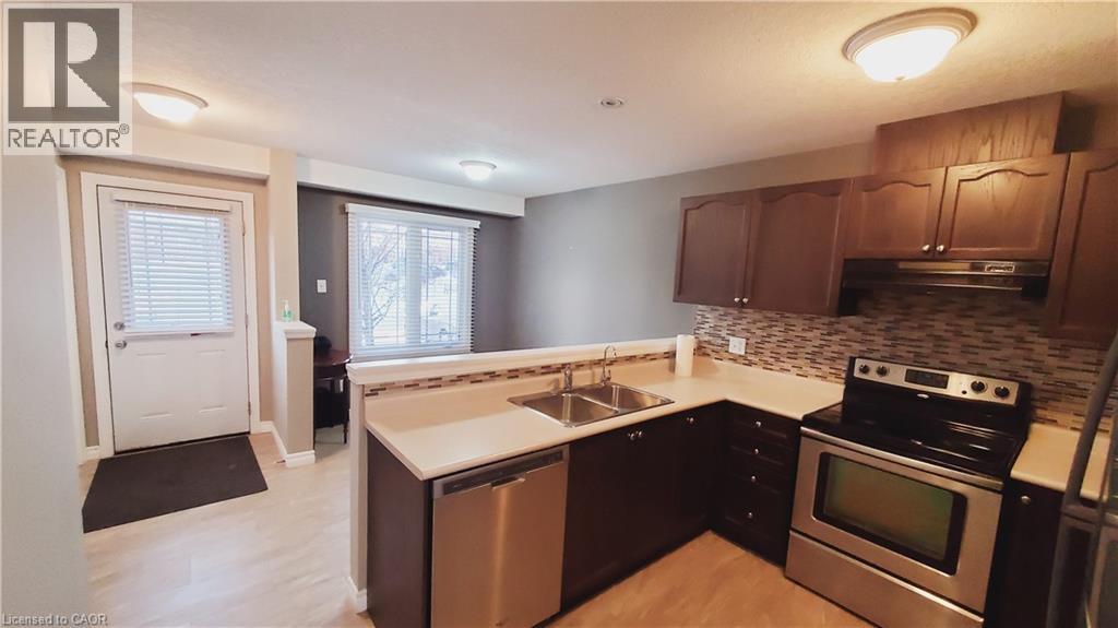 10 Foxglove Crescent Unit# 47, Kitchener, Ontario  N2E 0E1 - Photo 2 - 40792573