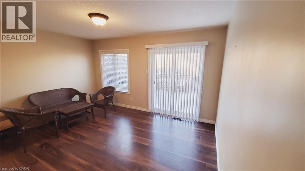 10 Foxglove Crescent Unit# 47, Kitchener, Ontario  N2E 0E1 - Photo 4 - 40792573