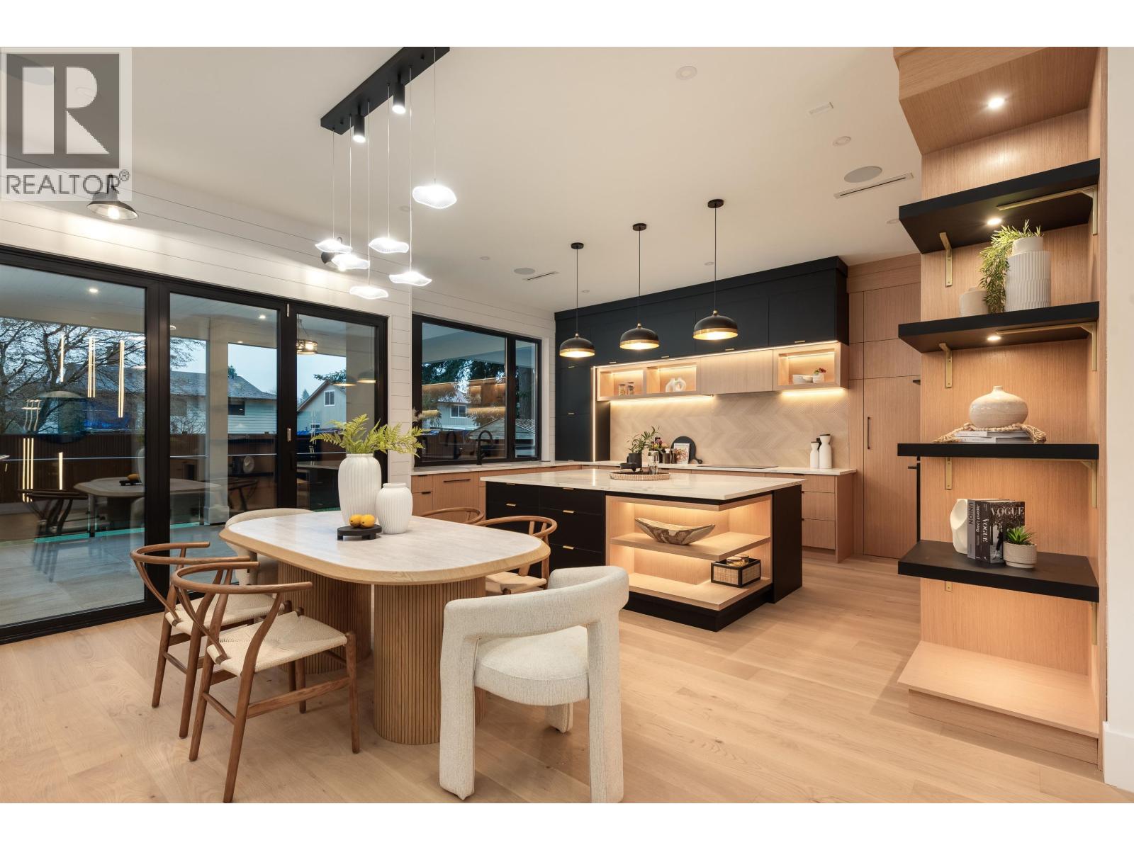 881 Porter Street, Coquitlam, British Columbia V3J 5B9 - Photo 6 - R3072310