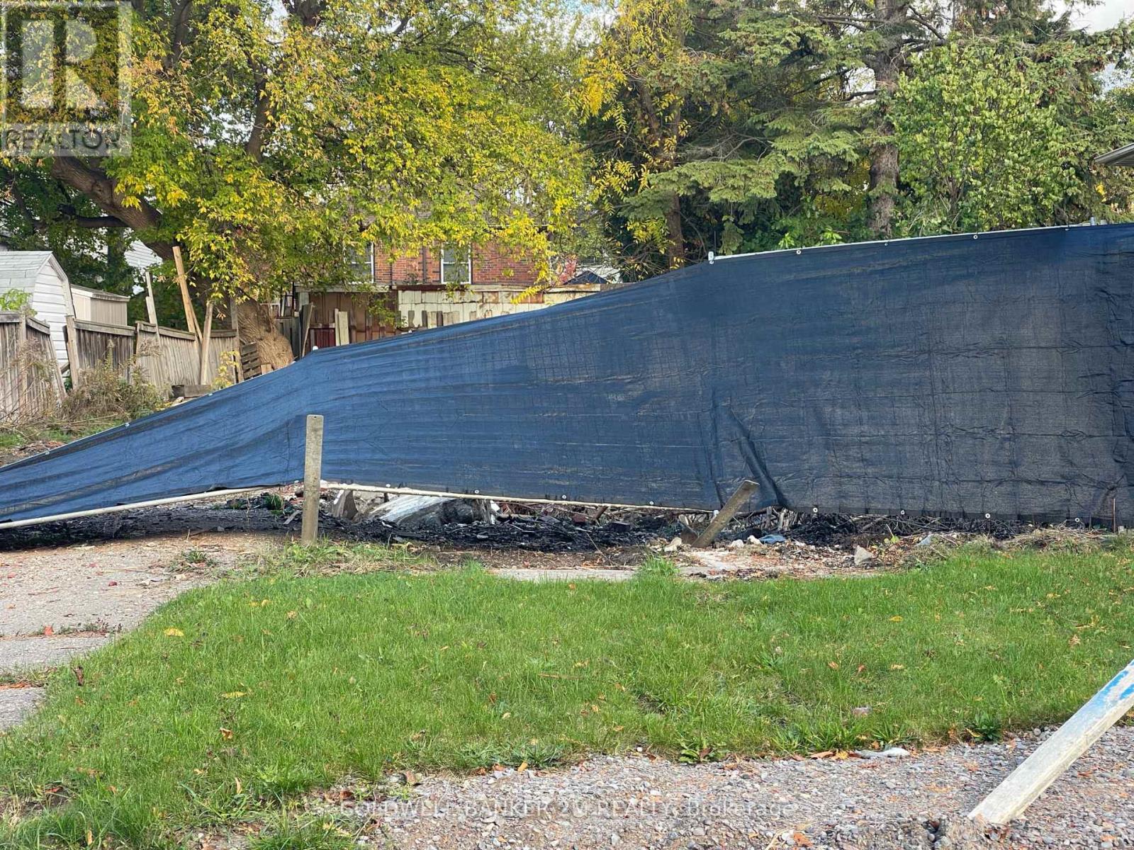 305 Oshawa Boulevard S, Oshawa, Ontario  L1H 5R9 - Photo 2 - E12605140