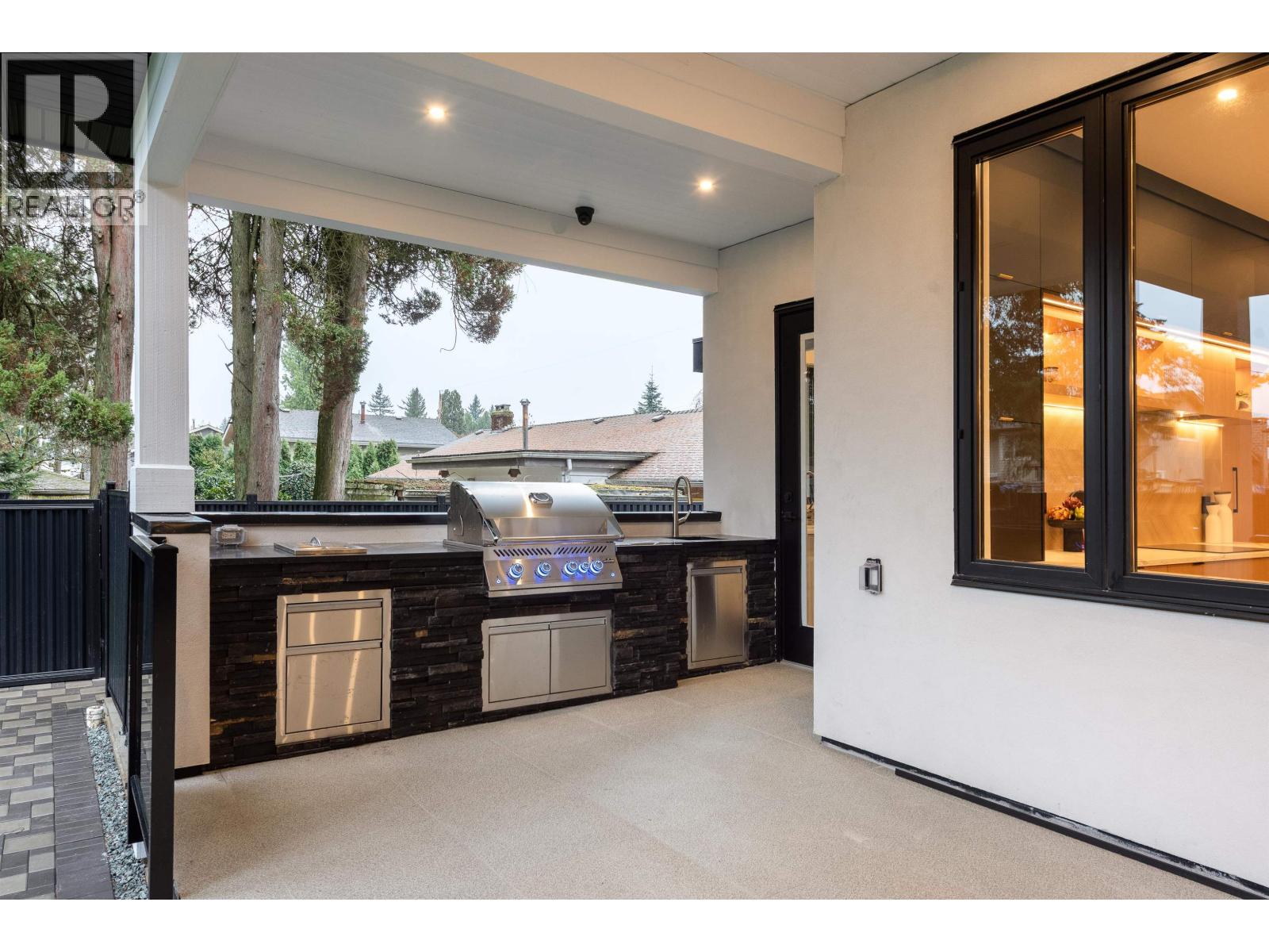 881 Porter Street, Coquitlam, British Columbia V3J 5B9 - Photo 19 - R3072310