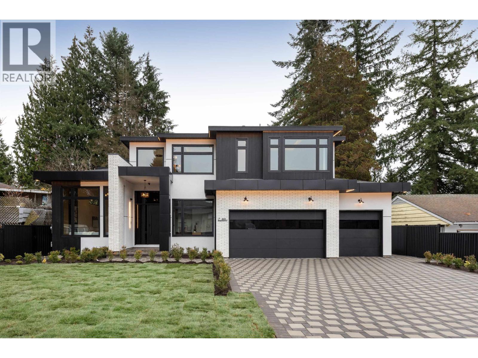 881 PORTER STREET, Coquitlam, British Columbia