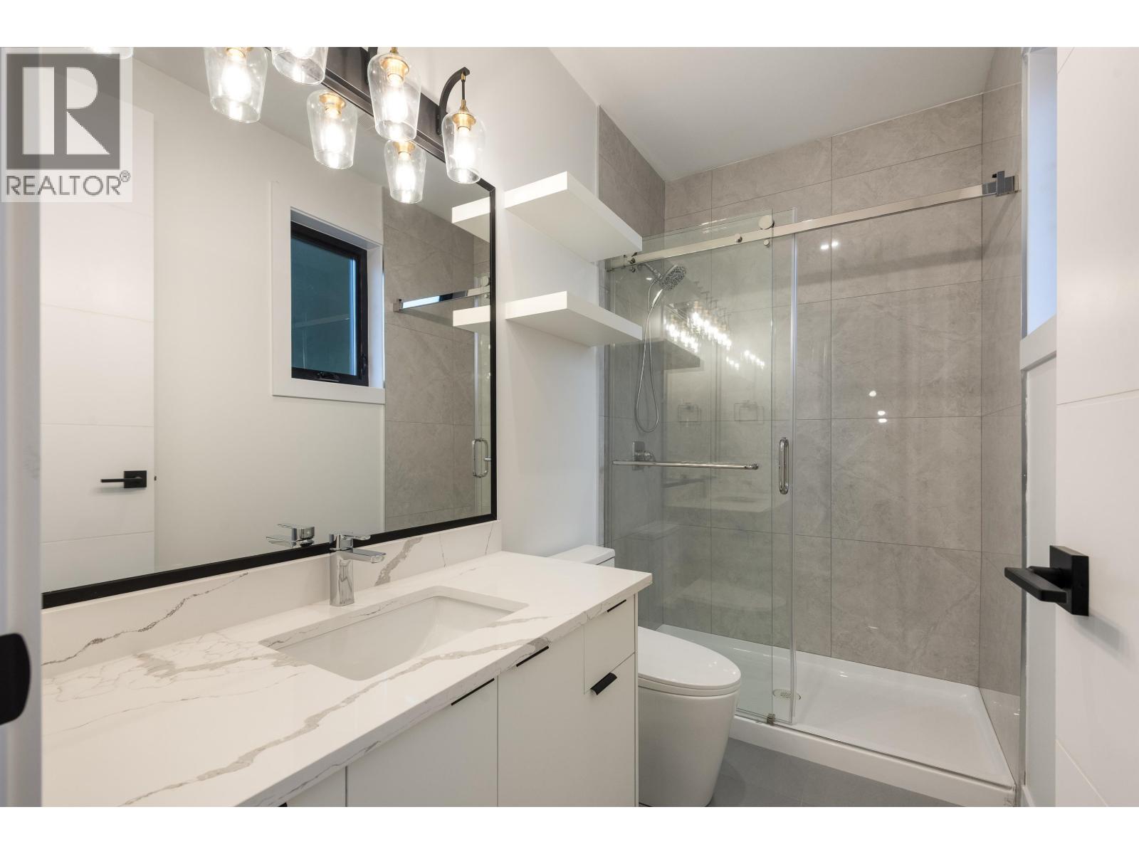 881 Porter Street, Coquitlam, British Columbia V3J 5B9 - Photo 27 - R3072310