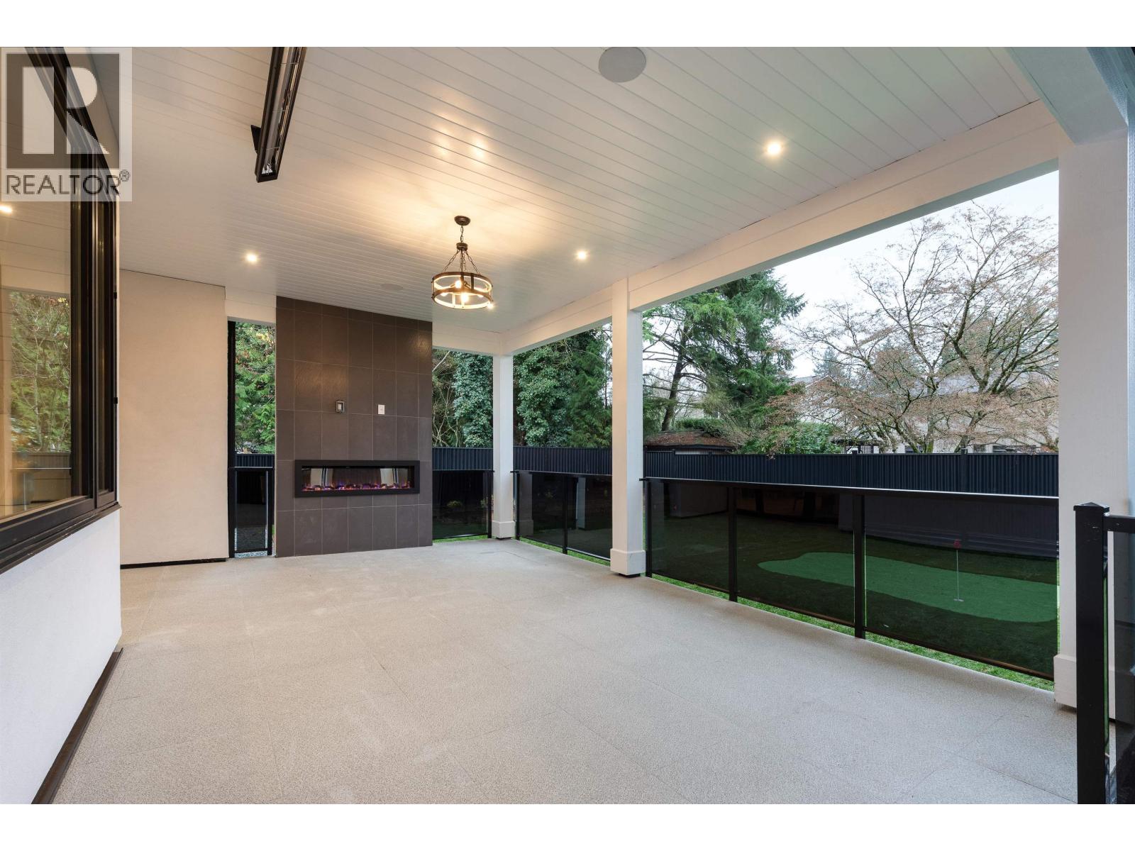 881 Porter Street, Coquitlam, British Columbia V3J 5B9 - Photo 18 - R3072310