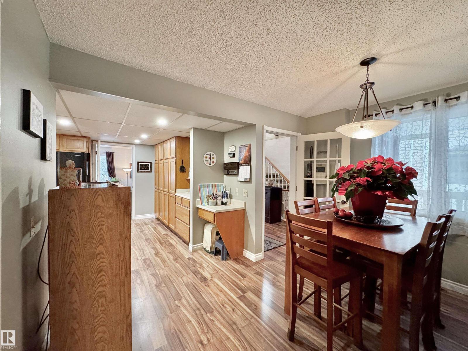 1035 109 St Nw, Edmonton, Alberta  T6J 5G2 - Photo 13 - E4467514