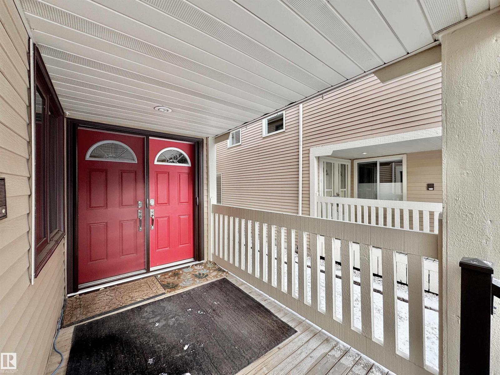 1035 109 St Nw, Edmonton, Alberta  T6J 5G2 - Photo 2 - E4467514