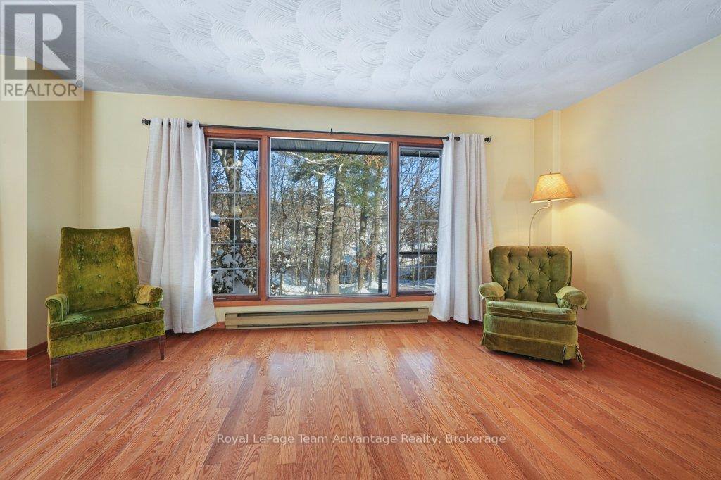 22 Virginia Heights, Parry Sound, Ontario  P2A 3A8 - Photo 14 - X12605056