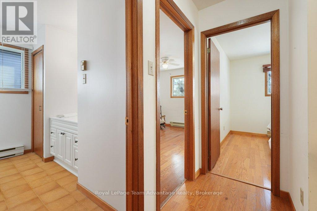 22 Virginia Heights, Parry Sound, Ontario  P2A 3A8 - Photo 20 - X12605056