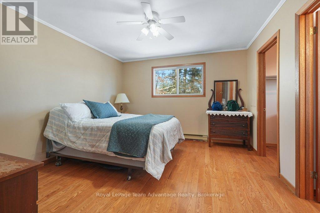 22 Virginia Heights, Parry Sound, Ontario  P2A 3A8 - Photo 21 - X12605056