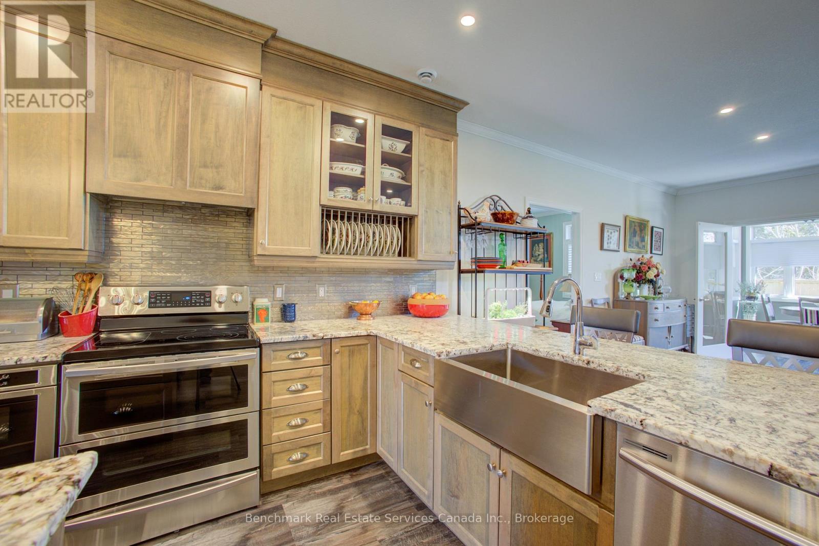 33 - 375 Mitchell Road S, North Perth, Ontario  N4W 0H4 - Photo 10 - X12605166