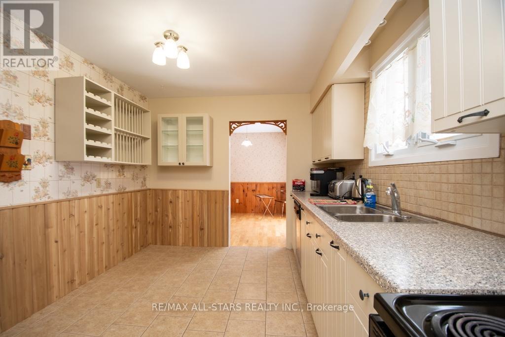 13 Janet Drive, Kawartha Lakes, Ontario L0B 1K0 - Photo 14 - X12605194