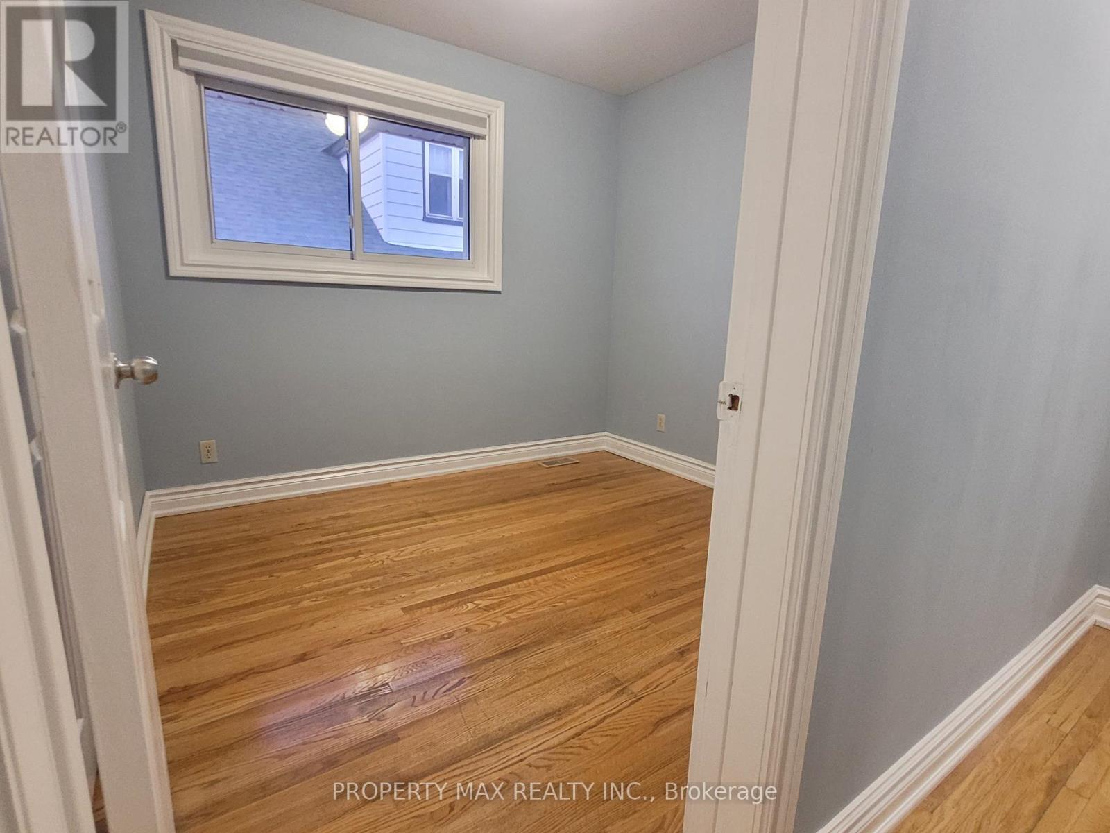 46 Gilbert Street, Belleville, Ontario  K8P 3H2 - Photo 9 - X12604990