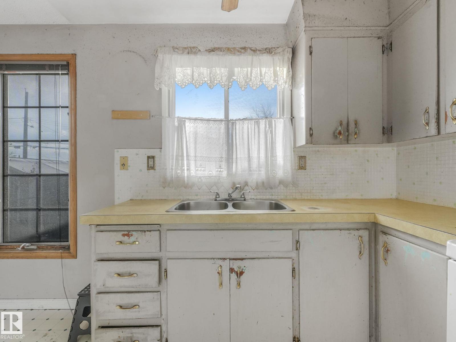 16507 91 Av Nw, Edmonton, Alberta  T5R 5A3 - Photo 41 - E4467518