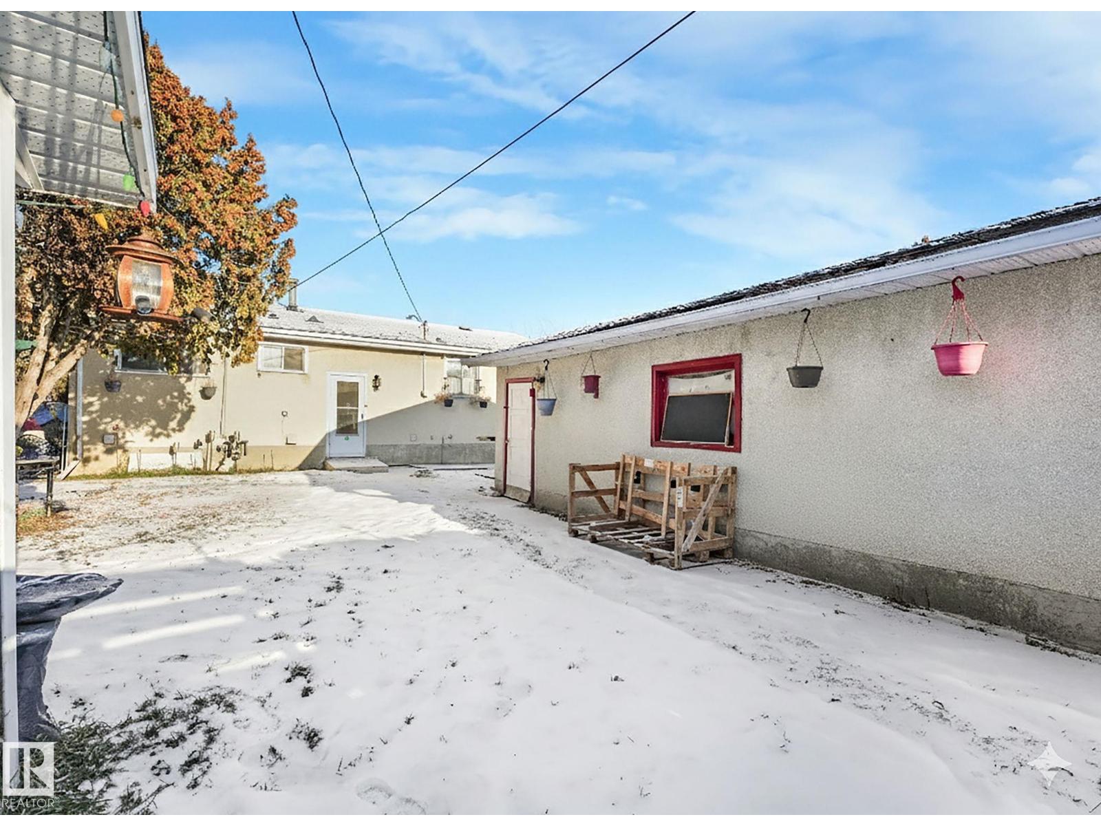 16507 91 Av Nw, Edmonton, Alberta  T5R 5A3 - Photo 5 - E4467518