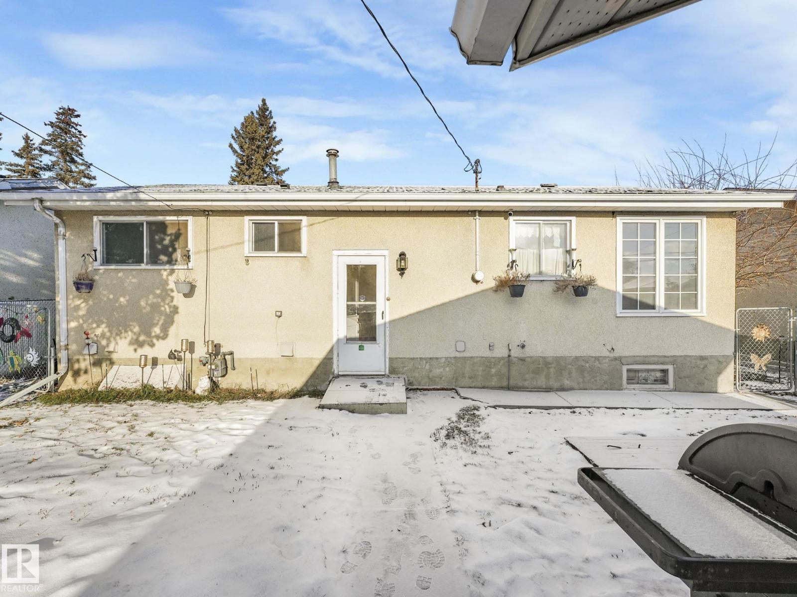 16507 91 Av Nw, Edmonton, Alberta  T5R 5A3 - Photo 9 - E4467518