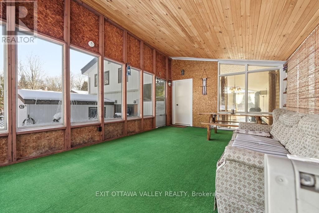 3 Newton Crescent, Deep River, Ontario  K0J 1P0 - Photo 27 - X12605238