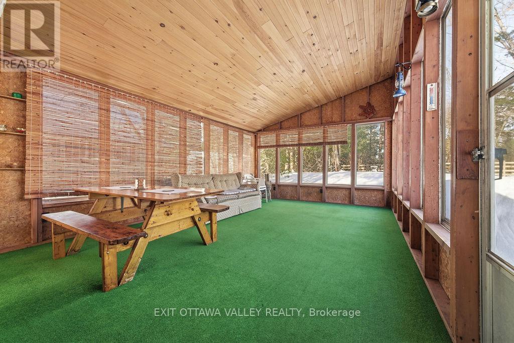 3 Newton Crescent, Deep River, Ontario  K0J 1P0 - Photo 28 - X12605238