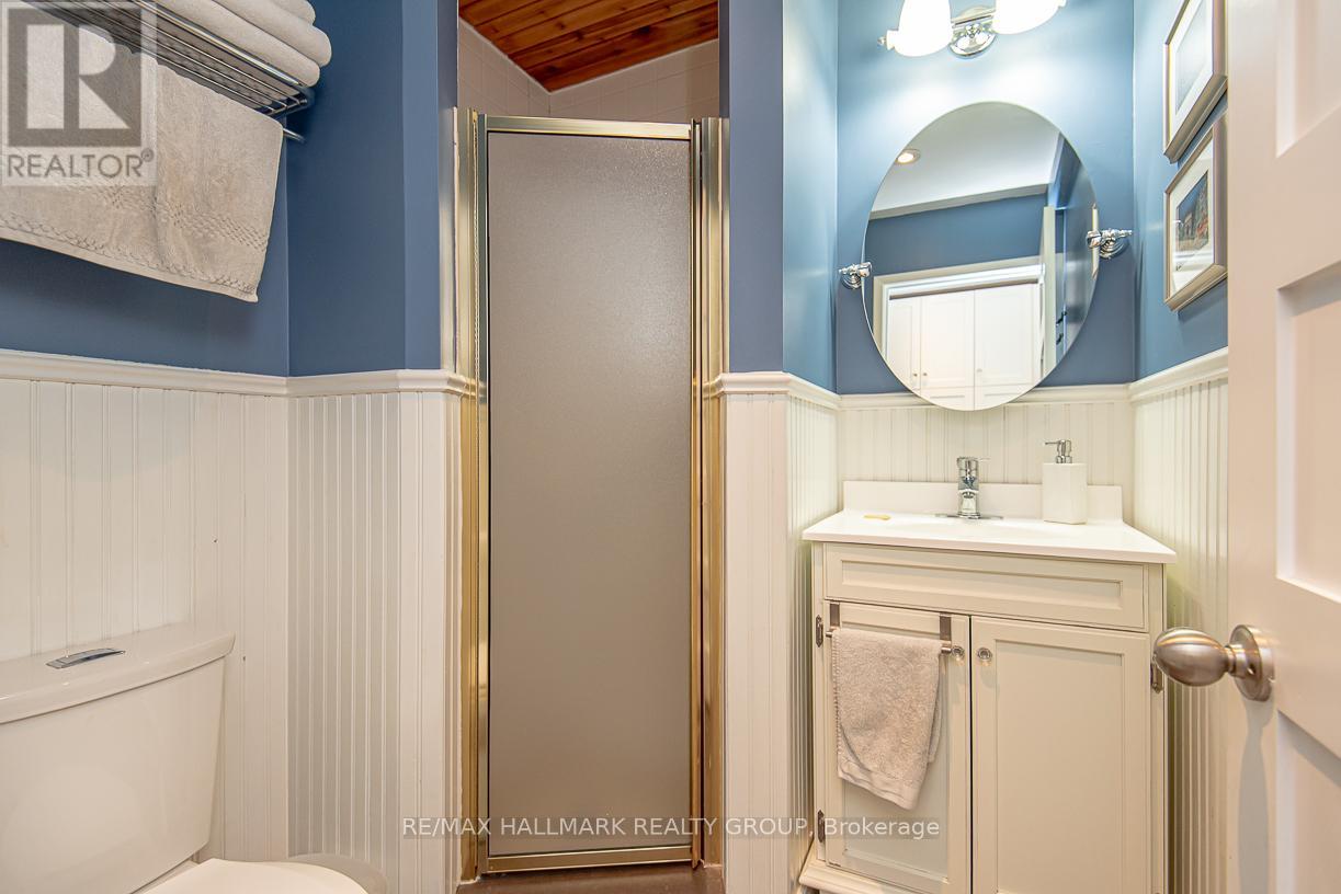 875 Kingsmere Avenue, Ottawa, Ontario  K2A 3J8 - Photo 12 - X12605050