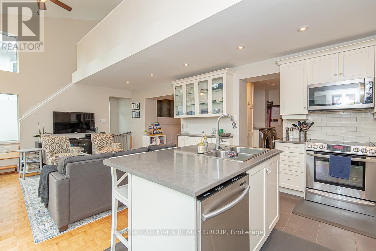 875 Kingsmere Avenue, Ottawa, Ontario  K2A 3J8 - Photo 16 - X12605050