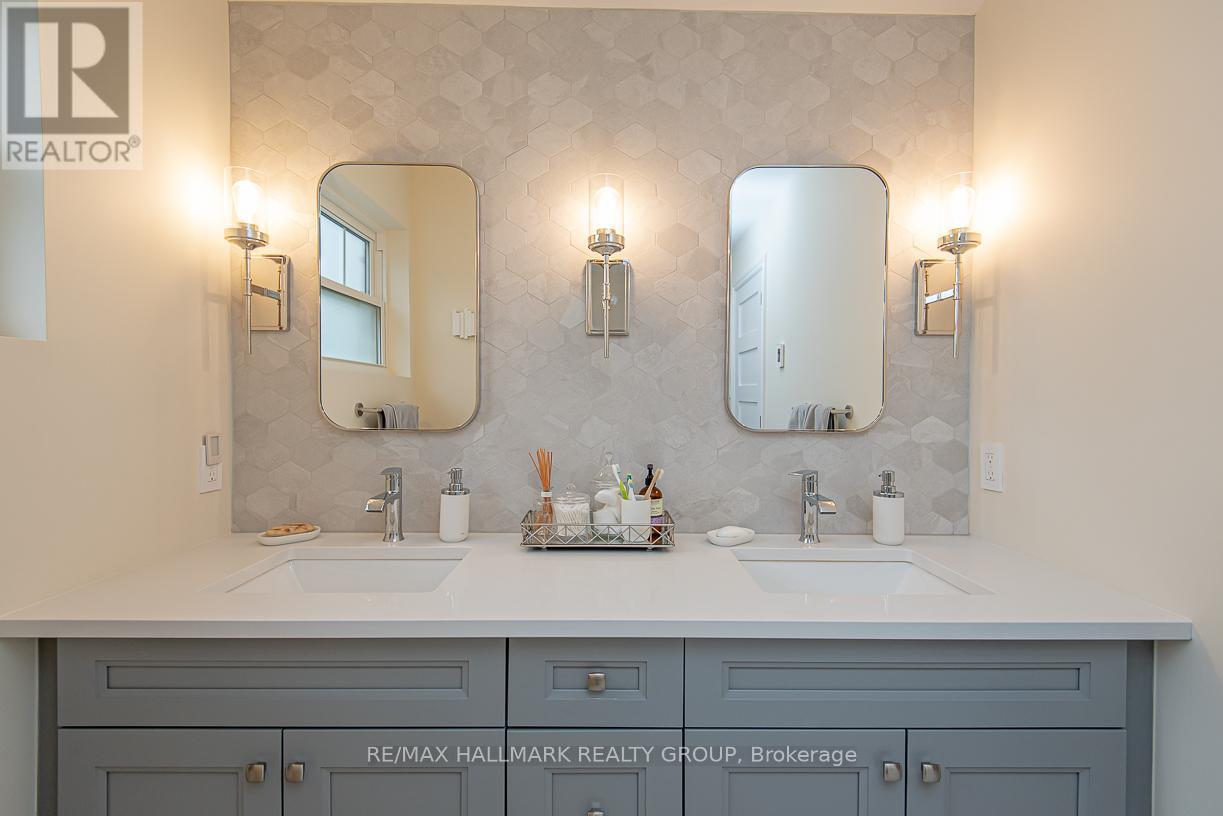 875 Kingsmere Avenue, Ottawa, Ontario  K2A 3J8 - Photo 25 - X12605050