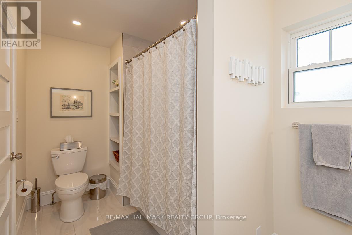 875 Kingsmere Avenue, Ottawa, Ontario  K2A 3J8 - Photo 27 - X12605050