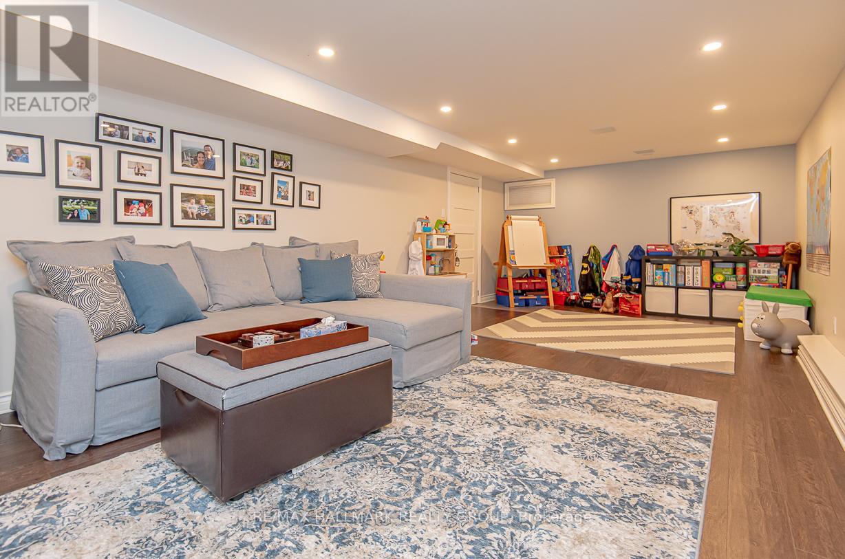 875 Kingsmere Avenue, Ottawa, Ontario  K2A 3J8 - Photo 31 - X12605050