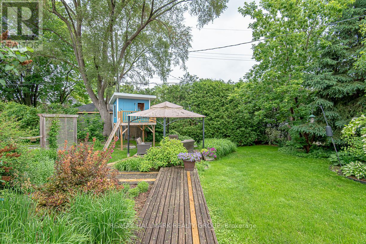 875 Kingsmere Avenue, Ottawa, Ontario  K2A 3J8 - Photo 33 - X12605050