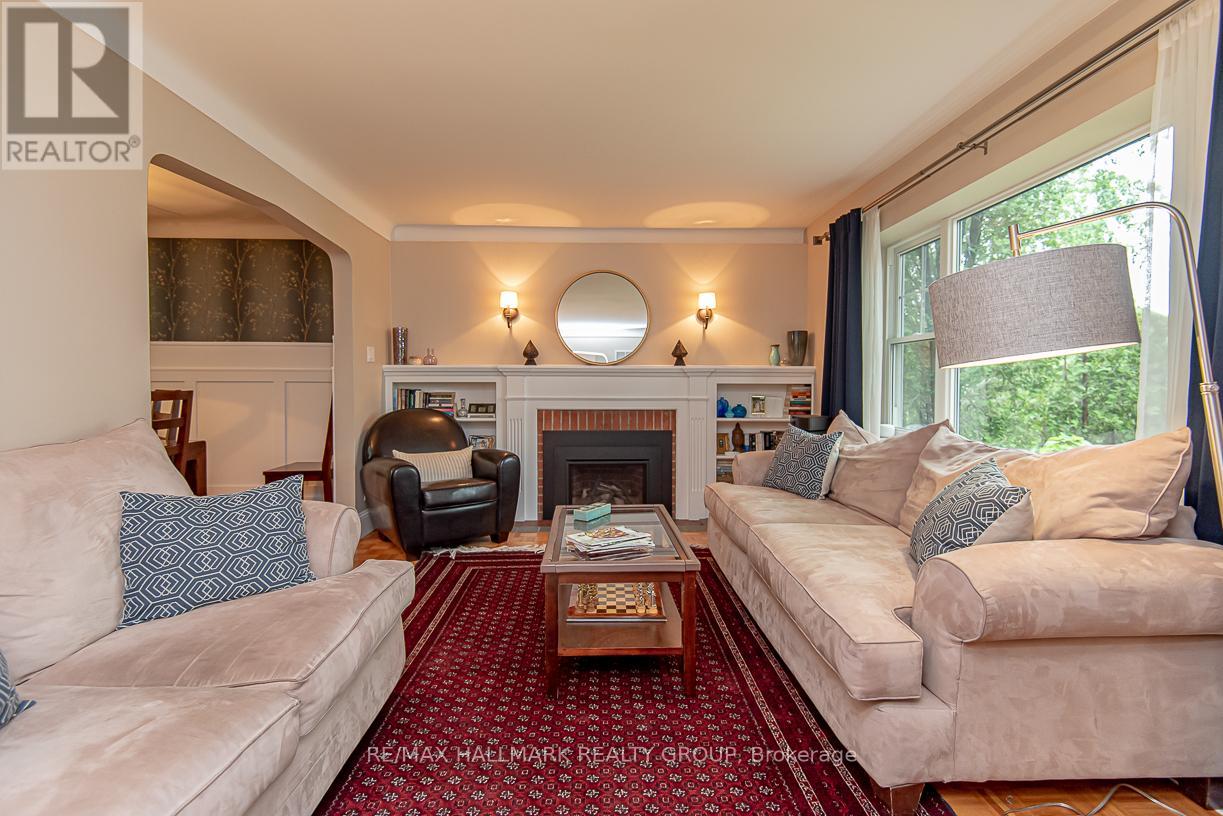 875 Kingsmere Avenue, Ottawa, Ontario  K2A 3J8 - Photo 7 - X12605050