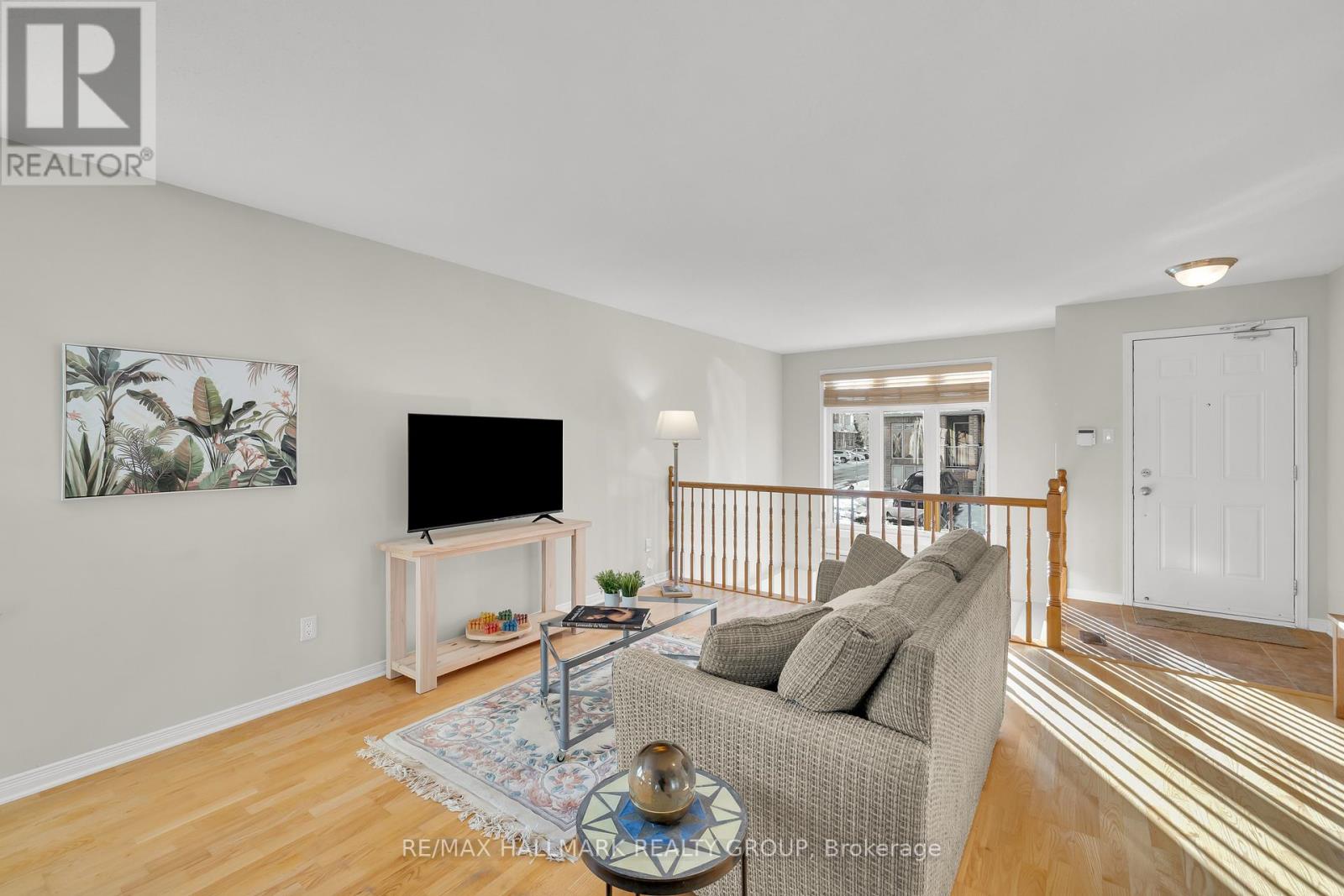 4 - 577 Reardon Private, Ottawa, Ontario  K1V 2K9 - Photo 10 - X12605084