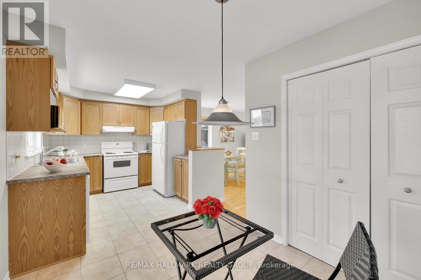 4 - 577 Reardon Private, Ottawa, Ontario  K1V 2K9 - Photo 23 - X12605084